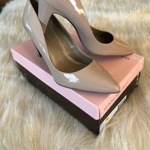 Bandolino nude pumps 8.5M